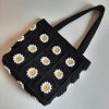 Elchandmade Tığişi Papatya Motifli Siyah Çanta Tote Bag
