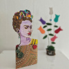 Frida Kahlo Kaktüs ve Kalp ile  Süslemeli Ahşap Biblo