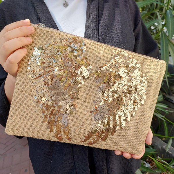 Payet Kanat İşlemeli Jüt Hasır Clutch