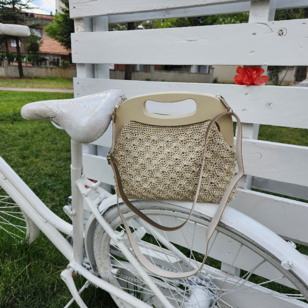 Shell Stitch Model, Bej, Kulplu Ahşap Burslu, Işıltılı Kadın El Çantası