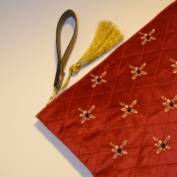 Kapitone İşlemeli Clutch
