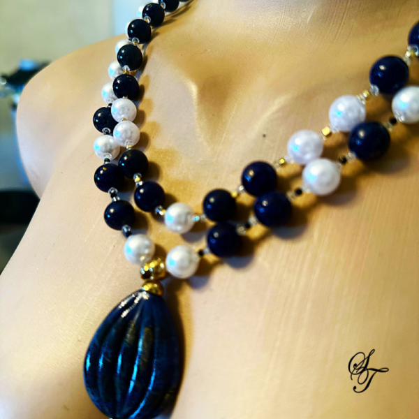 Lapislazuli Madalyonlu İncili Kolye