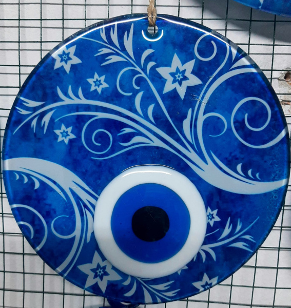 16 cm. Füzyon Cam Mavi Çiçekler Duvar Süsü Nazarlı