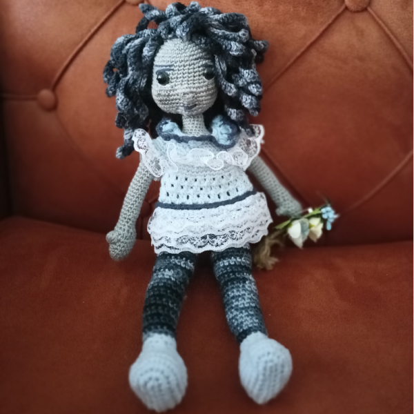 Maviş Amigurumi Bebek