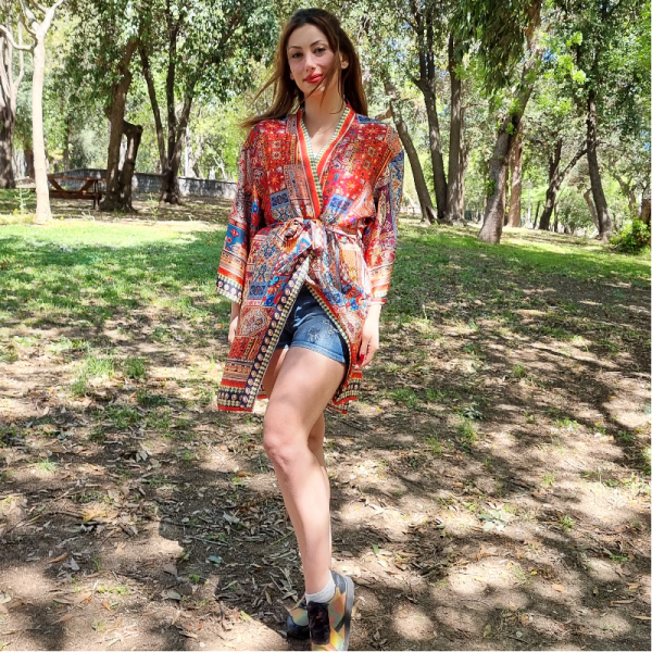 Etnik Desenli Kırmızı Saten Kimono