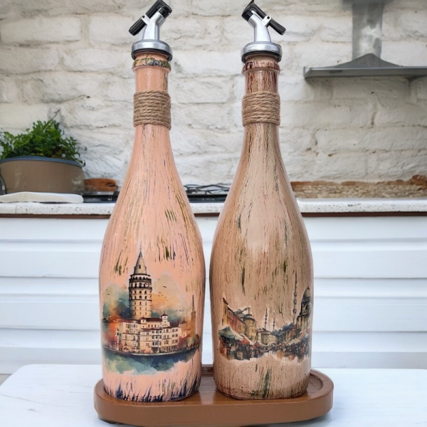 İstanbul Manzarası Desenli Sunum Stantlı 2'li 750 Ml Zeytinyağı Sıvıyağ Şişesi Yağdanlık Yağlık