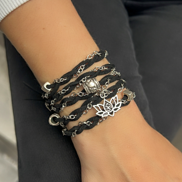 Kutcha Accessories Bayan Siyah Süet Deri Ve Gümüş Kaplama Tasarım Wrap Bağlamalı Bileklik