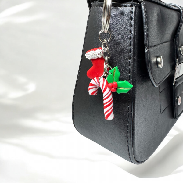 Yılbaşı Özel Baston Şekeri Kokina Ve Noel Çorabı Polimer Kil Anahtarlık