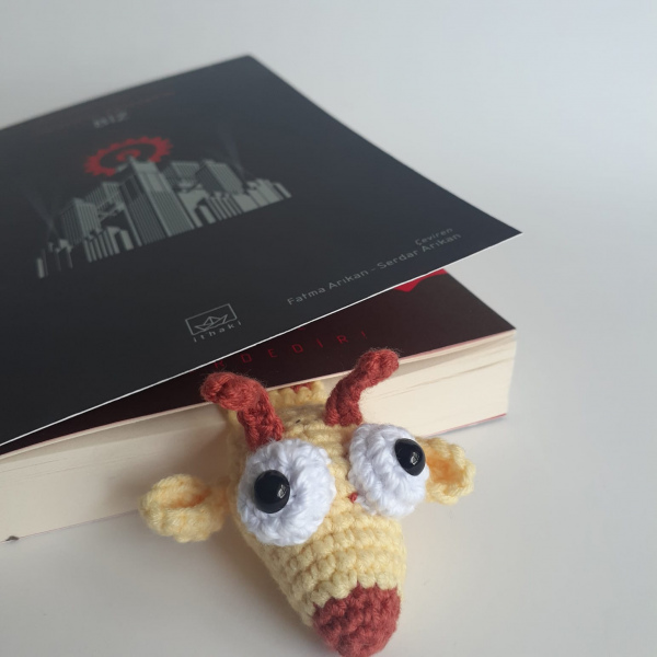 Zürafa Amigurumi Kitap Ayracı