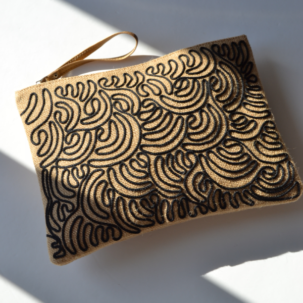 İşlemeli Hasır Jüt Clutch Çanta Siyah