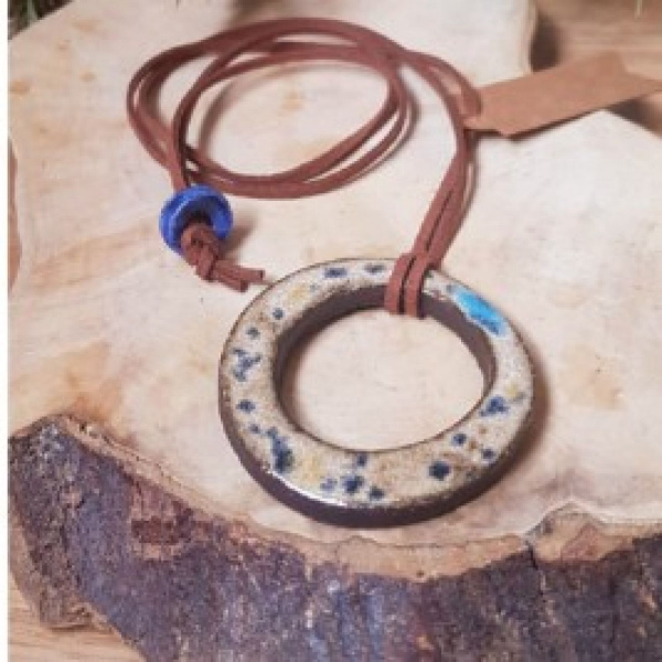 Otantik El Yapımı Seramik Kahve Halka Kolye