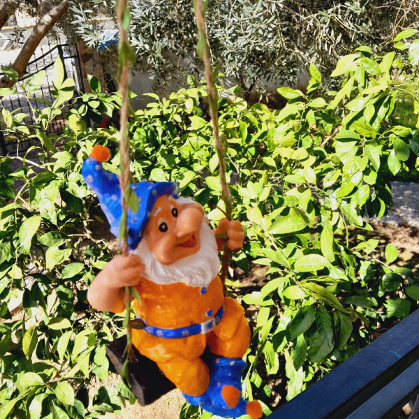 Sallanan Cüce Balkon Bahçe Ağaç Süsü 