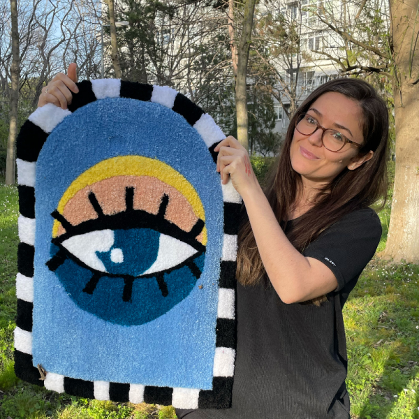 Mistik Göz Sembol Desenli Kilim