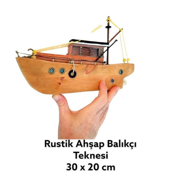  Ahşap balıkçı teknesi 