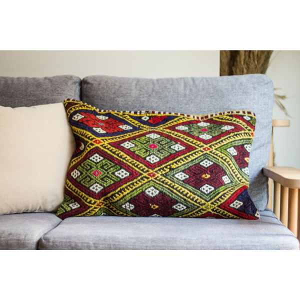 Yün El Dokuması Kilim Kırlent
