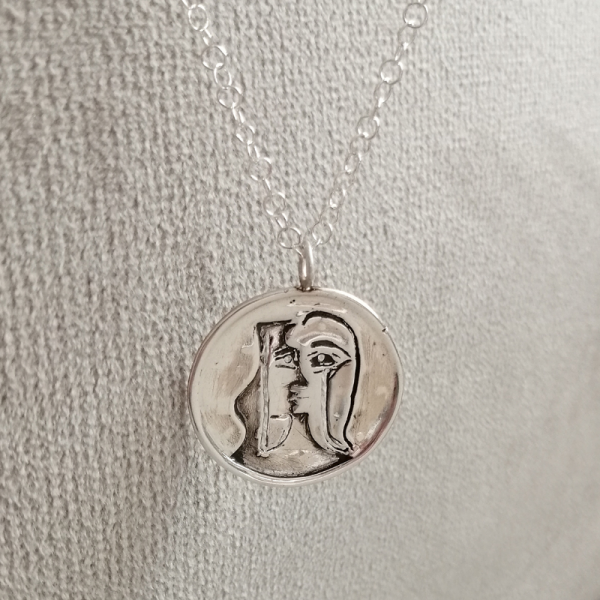 Picasso Aşıklar Stilize Gümüş Kolye