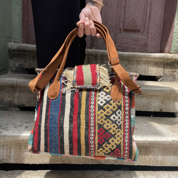 Bohem Laptop Kilim Haki Kırmızı Omuz Çantası