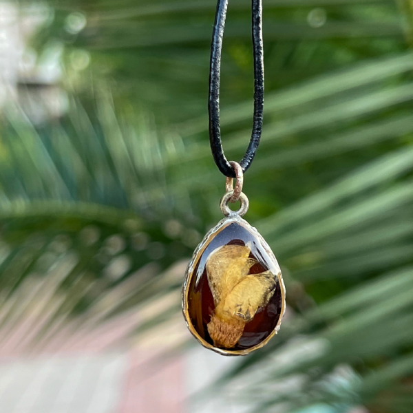 Kahve Bej Gümüş Kaplama Çiçek Kolye Choker 