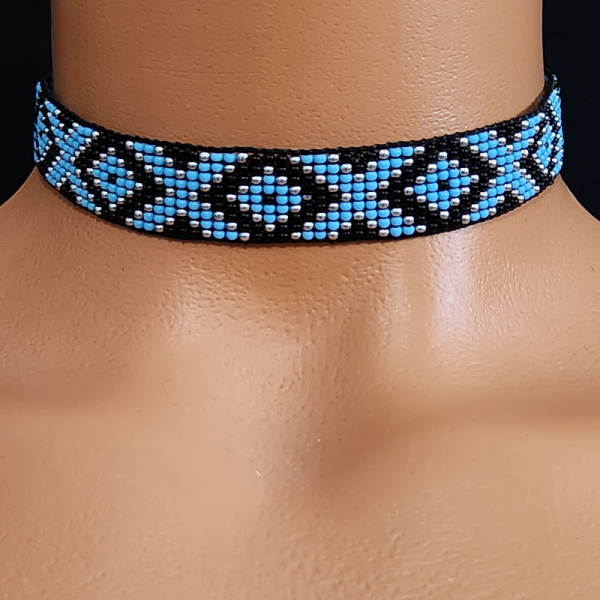 Kum Boncuk Etnik Desen Dokuma Choker