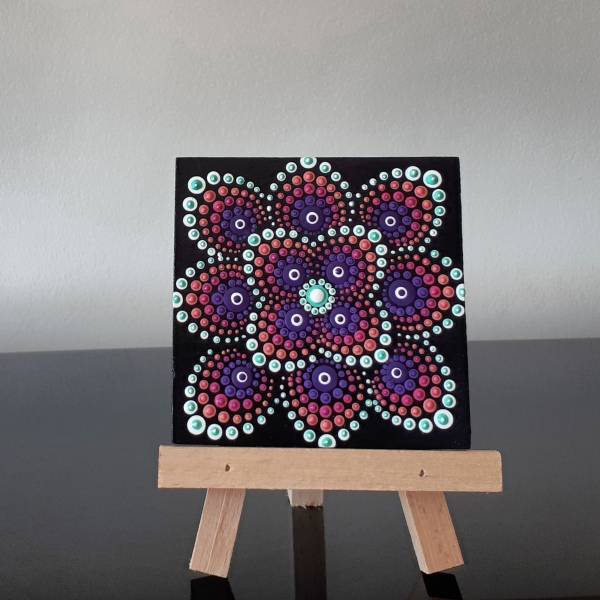 Ahşap Şövaleli Seramik Çiçek Mandala