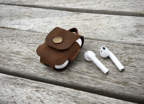 Airpods El Yapımı Deri Kılıf