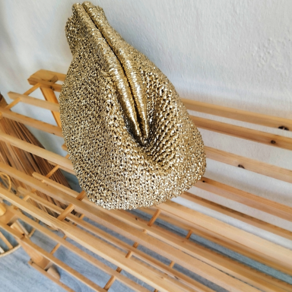 Gold Metalik Clutch Çanta