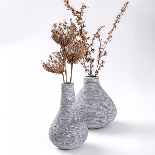 Lukka Home, Beton Vazo, Beyaz Eskitme Mini Vazo, Dekoratif Küçük Vazo