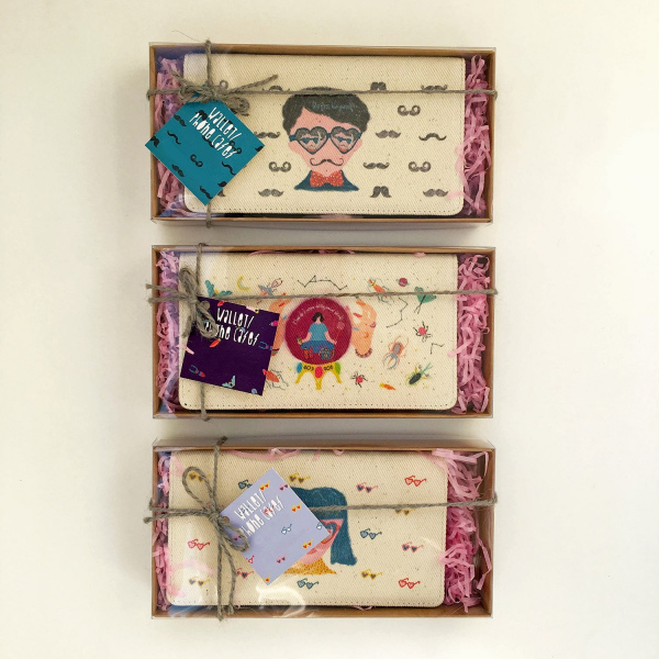 But First, Love Yourself Woman Cüzdan/Telefon Kılıfı