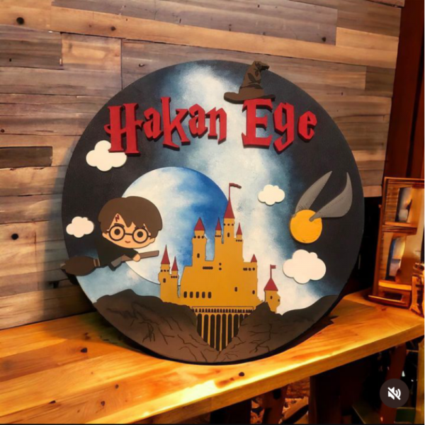 Ahşap El Boyaması Bebek Kapı Süsü 