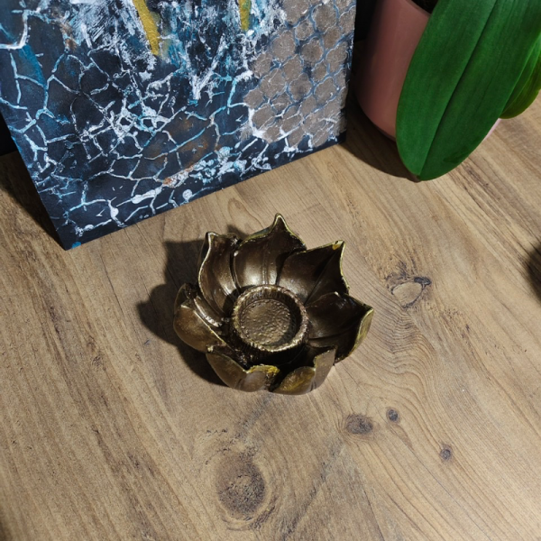 Bronz Mumluk