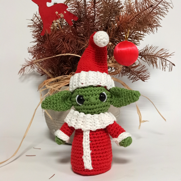 Bebek Yoda Noel Baba Oyuncak Ve Yılbaşı Çam Ağacı Süsü