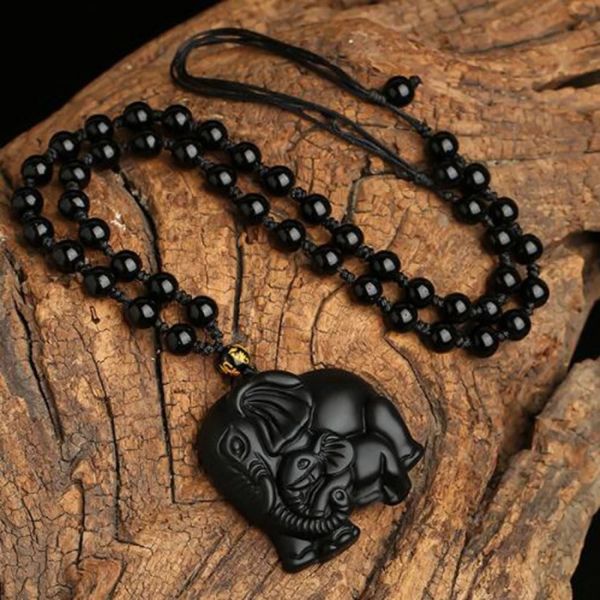 Obsidyen Fil Şans Kolyesi