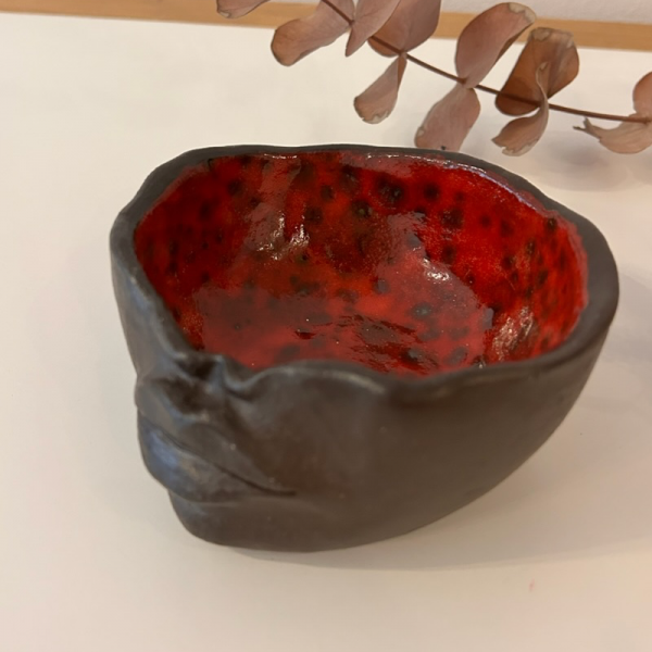 Ka Ceramic, Kiss Kase