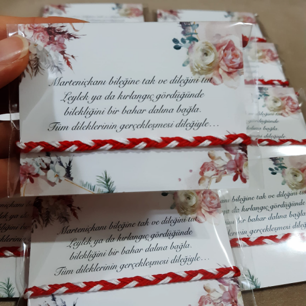  (3 Adet) Kırmızı-beyaz Örgü Model Marteniçka Dilek Bilekliği 