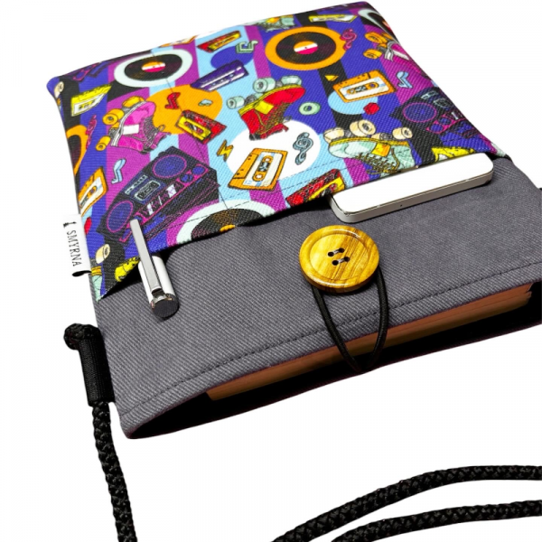 Askılı , Kitap / Tablet / Ebook Çantası / Çıkarılabilir Askı ( 90'lar , Plak , Kaset , Teyp , Paten )