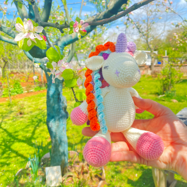 Amigurumi Unicorn Oyun Arkadaşı