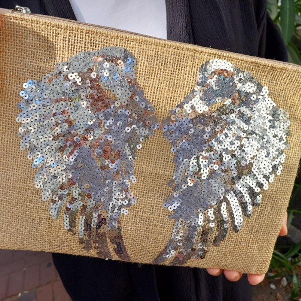 Payet Kanat İşlemeli Jüt Hasır Clutch