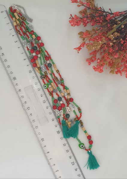 Karışık Boncuklu 3 Sıralı Püsküllü Kolye