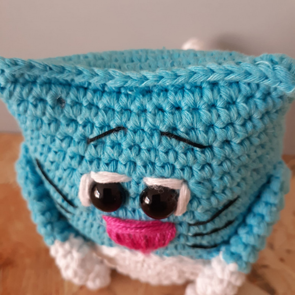Mavi Minik Kedi Amigurumi Oyuncak