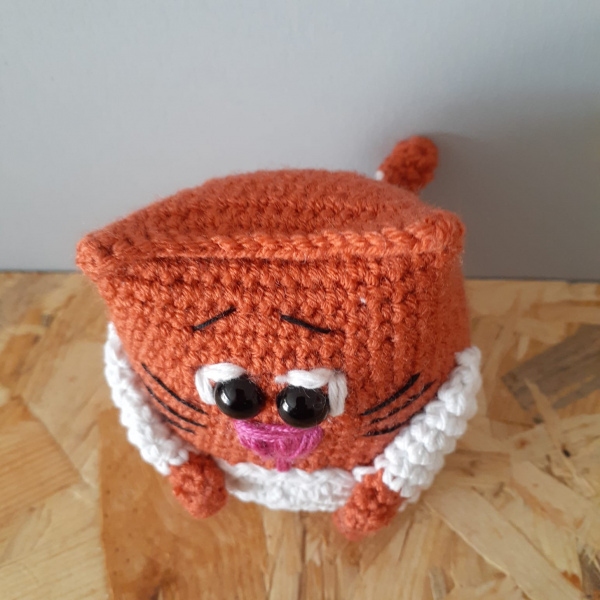 Tarçın Minik Kedi Amigurumi Oyuncak